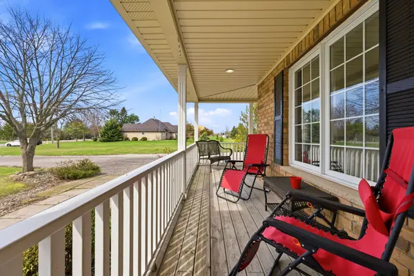 17 Stonehaven RD, Haldimand, ON N1A 2W6