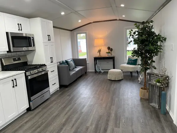 77719 Bluewater HWY #4 Starboard, Central Huron, ON N0M 1G0