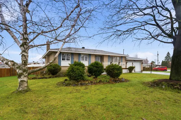 1212 Brodeur ST, Cornwall, ON K6J 4Z2