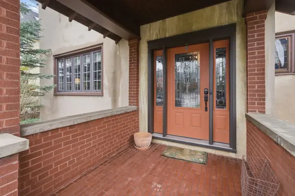 42 Queen ST, Belleville, ON K8N 1T5