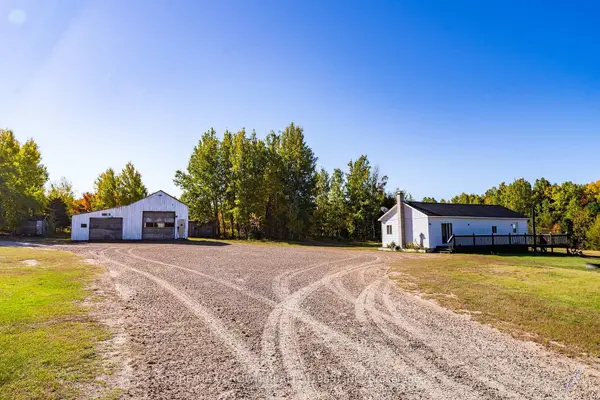 936 Laplante RD, Bonfield, ON P0H 2E0