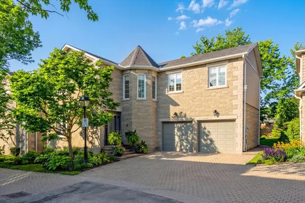 25 MANOR PARK CRES #11, Guelph, ON N1G 1A2