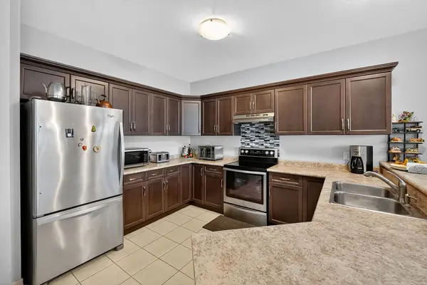 3563 Dominion RD, Fort Erie, ON L0S 1N0