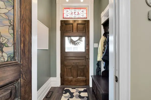 438 Ontario ST, London East, ON N5W 3W9