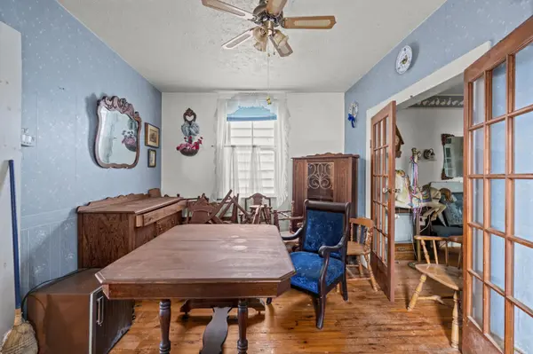 239 Lake ST, Peterborough, ON K9J 2H5