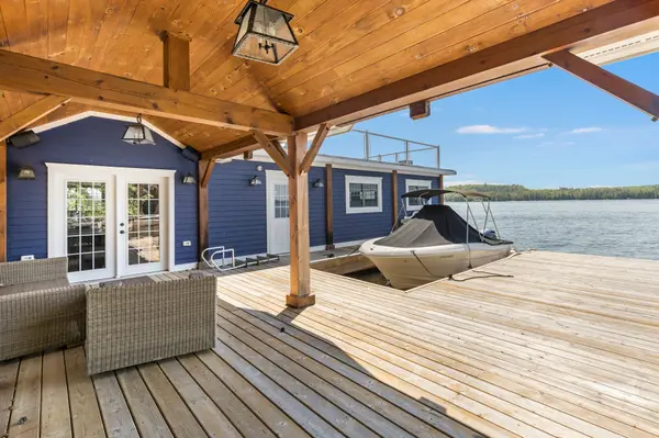 50 BIGWIN IS, Lake Of Bays, ON P0B 1A0