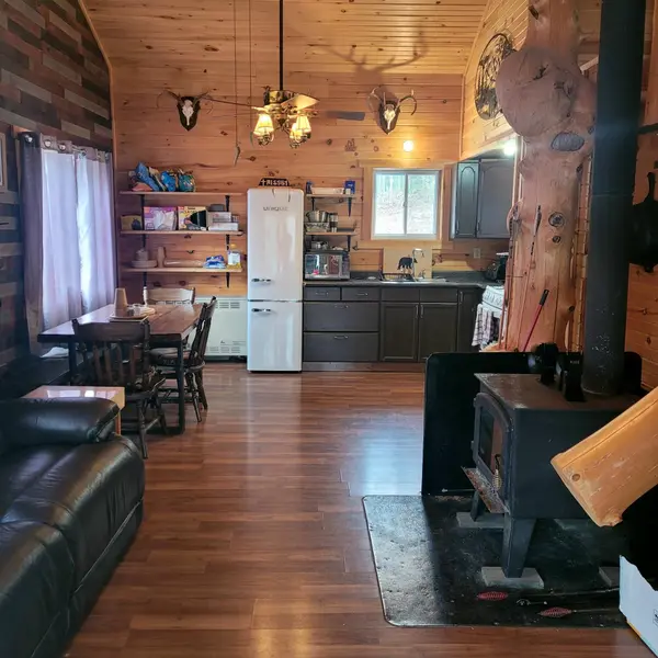 547 Guillemette RD, West Nipissing, ON P0H 2C0