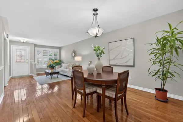 165 Main ST E #13, Grimsby, ON L3M 1P2