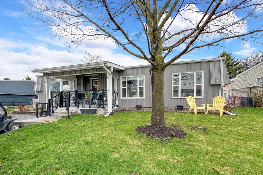 80 Bluffs RD, Clarington, ON L1B 1A6