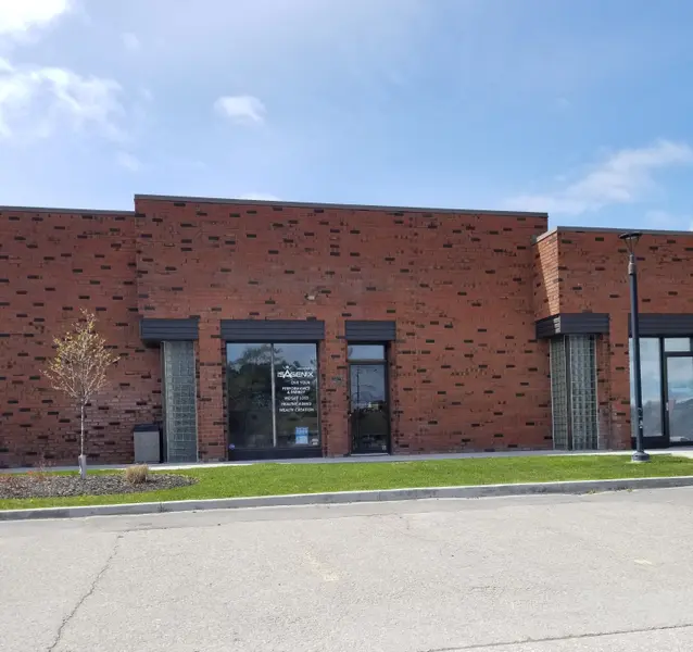 35 CEDAR POINTE DR #37 & 38, Barrie, ON L4N 5R7