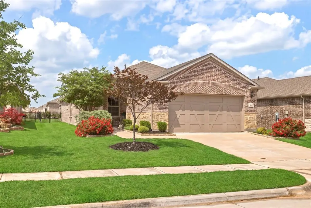 917 Rough Hollow Drive, Mckinney, TX 75071