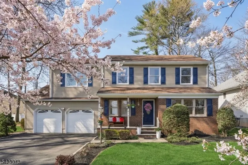 53 Salem St, Edison Twp., NJ 08820