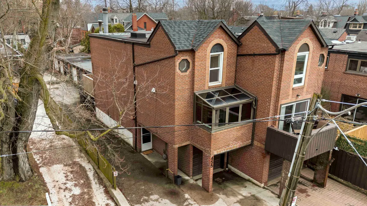 455 Broadview AVE, Toronto E01, ON M4K 2N3