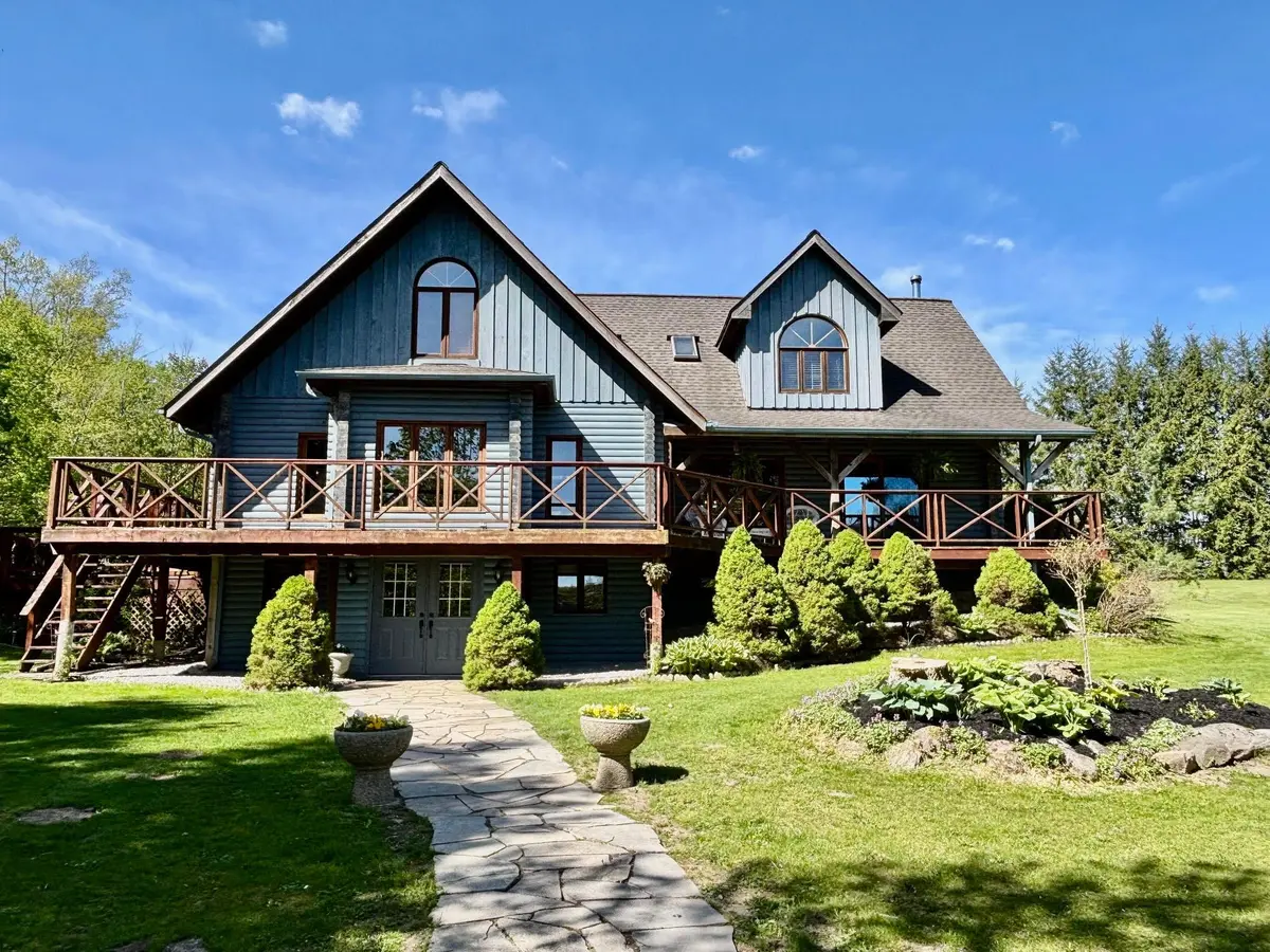 11590 17th Side Road, Brock, ON L0C 1H0