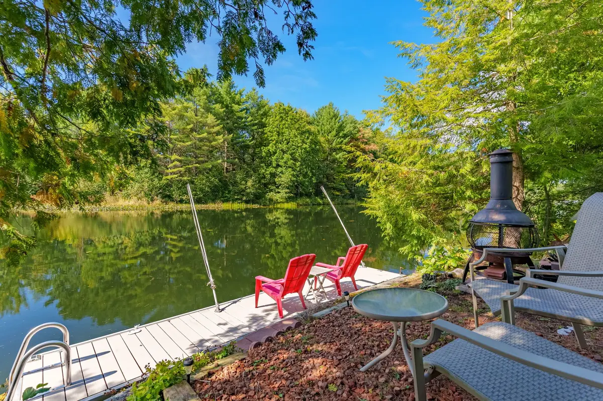 1005 Laidlaw AVE, Gravenhurst, ON L0K 2B0