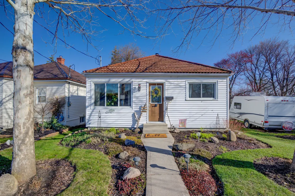 85 Bell ST, Norfolk, ON N4B 1W9