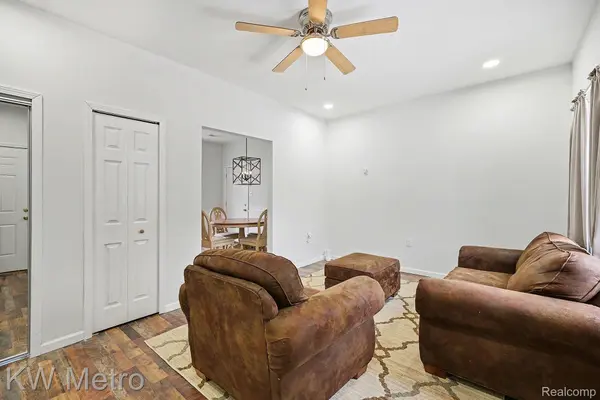 19700 Stahelin AVE, Detroit, MI 48219