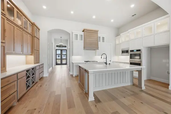 4317 Sandbrock Parkway, Aubrey, TX 76227