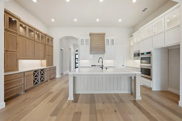 4317 Sandbrock Parkway, Aubrey, TX 76227