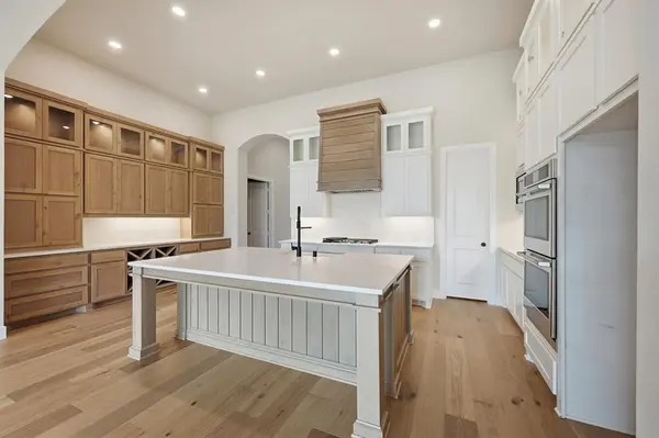 4317 Sandbrock Parkway, Aubrey, TX 76227