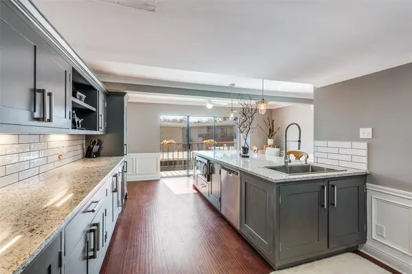 6610 Eastridge Drive #114, Dallas, TX 75231