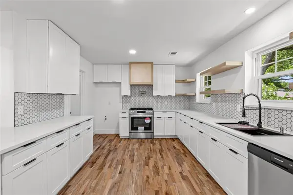 3542 Chellen Drive, Farmers Branch, TX 75234