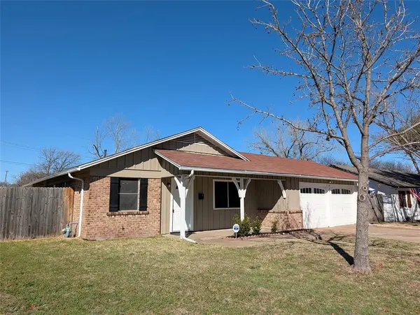 424 Langley Avenue, Everman, TX 76140