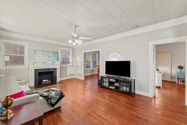 2221 Walnut Street, Greenville, TX 75401