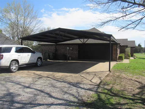 4019 E Fm 120, Denison, TX 75021