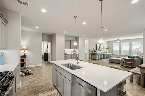 1201 Shackleford Lane, Weatherford, TX 76087