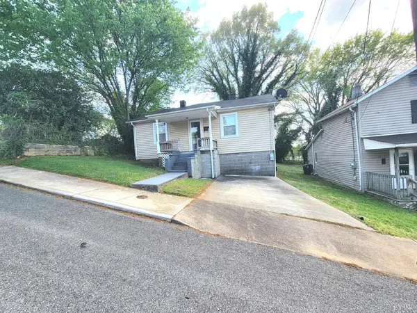 2105 Early ST, Lynchburg, VA 24503