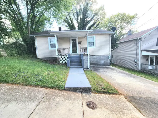 2105 Early ST, Lynchburg, VA 24503