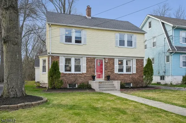 39 Boyden Ave, Maplewood Twp., NJ 07040