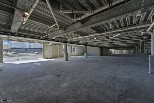 95 Shepherds Ln #B307, Totowa Boro, NJ 07512