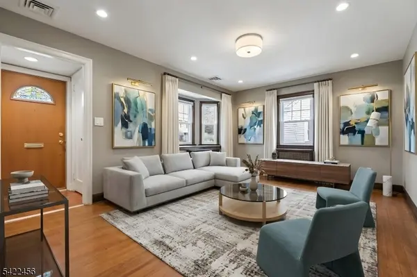 59 Pershing Rd, Clifton City, NJ 07013