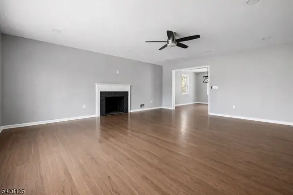 246 Fawn Rdg, Mountainside Boro, NJ 07092