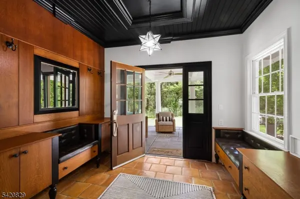 3 Laurel Ln, Chester Twp., NJ 07930