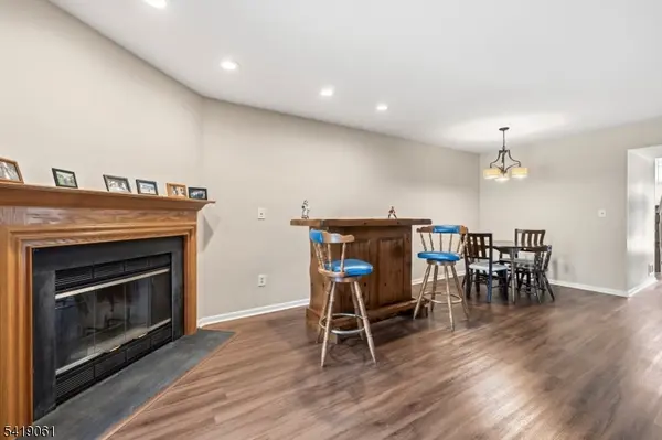 14 Braemar Dr, Rockaway Twp., NJ 07866