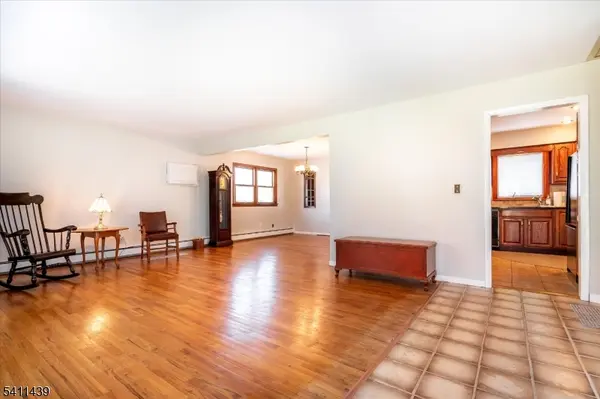 13 Hilldale Rd, Montville Twp., NJ 07058