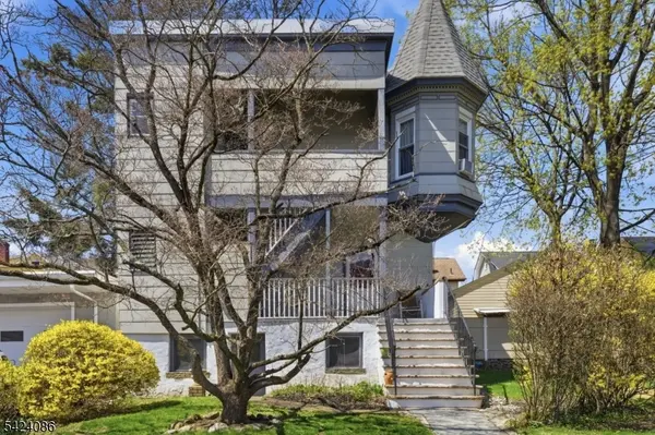 27 Longview St, West Orange Twp., NJ 07052