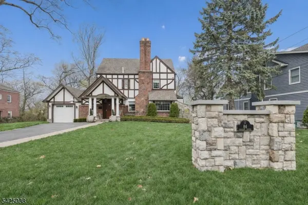 86 Crescent Ave, Passaic City, NJ 07055