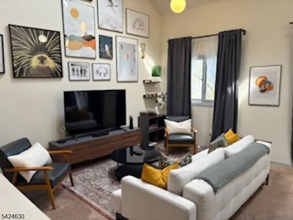 5 Arapahoe Dr #6, Vernon Twp., NJ 07462