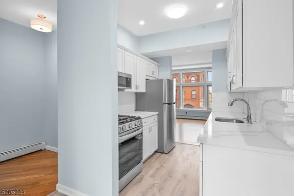 420 Bloomfield Ave Apt 4 #4, Montclair Twp., NJ 07042