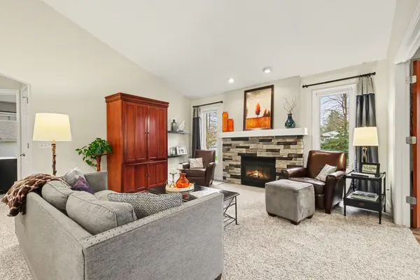 1899 Cedar Tree DR, Georgetown Twp, MI 49428