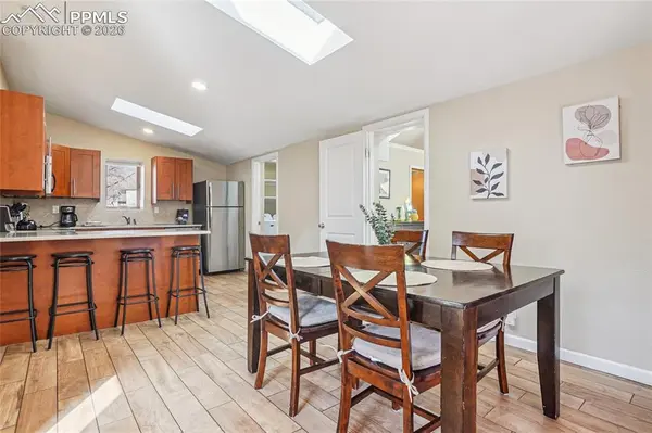 1154 Manitou AVE, Manitou Springs, CO 80829