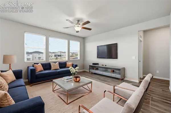 5162 Roundhouse DR, Colorado Springs, CO 80925