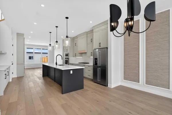 1137 41 ST SW, Calgary, AB T3C 1X5