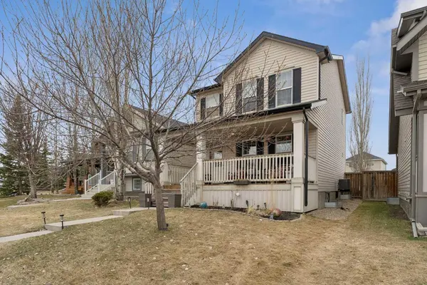 45 Copperfield Heath SE, Calgary, AB T2Z 4V2