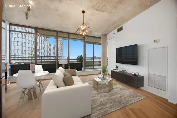 90 Trinity ST #607, Toronto C08, ON M5A 0E4