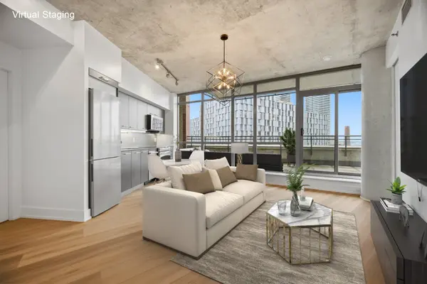 90 Trinity ST #607, Toronto C08, ON M5A 0E4